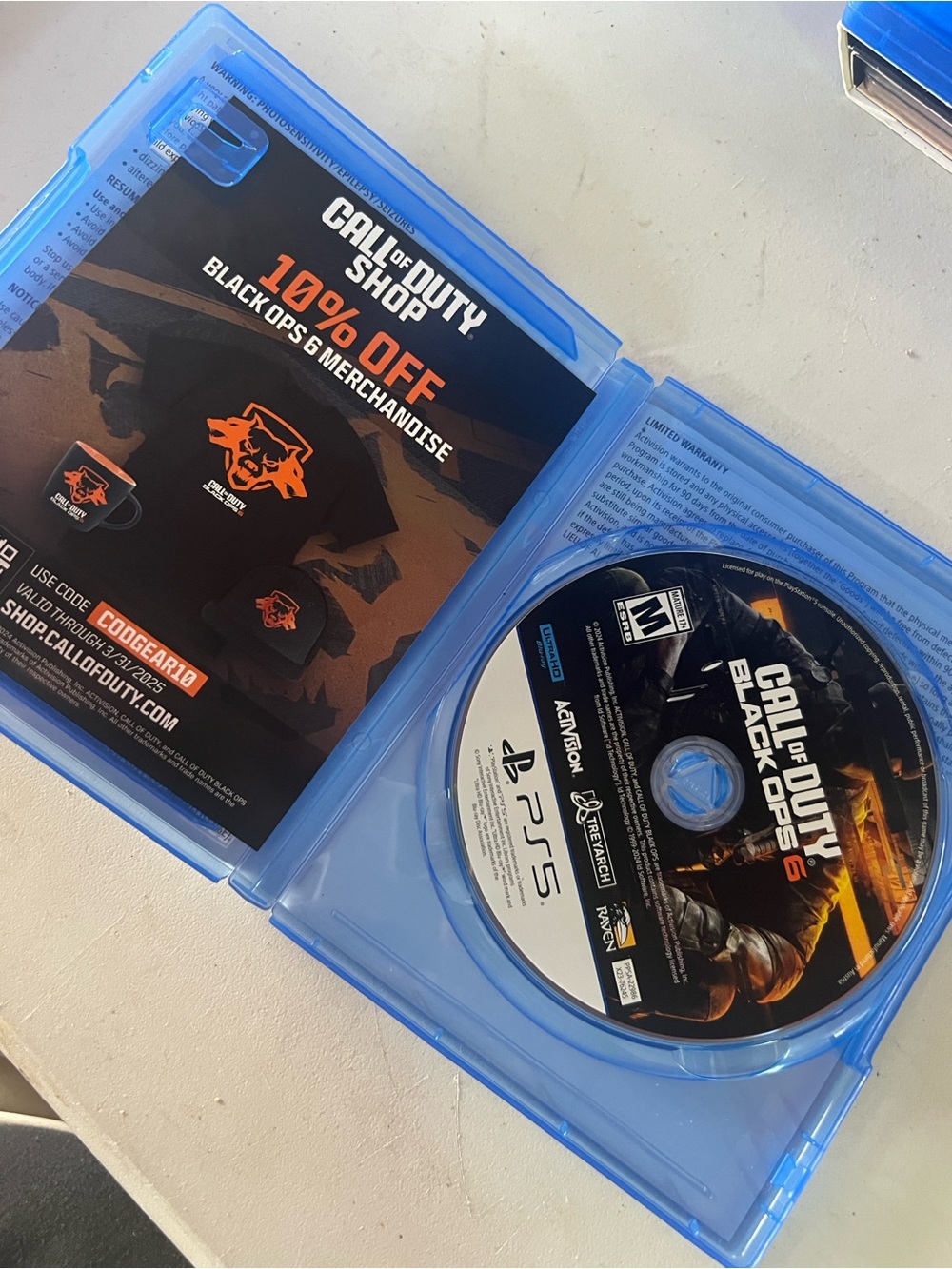 Sony PS5 Call of Duty: Black Ops 6 – Black & Orange Cover Art - Picture 3 of 4